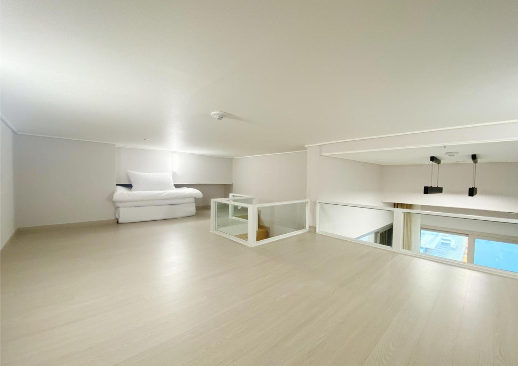 Uh Flat The Sokcho Aparthotel ภายนอก รูปภาพ